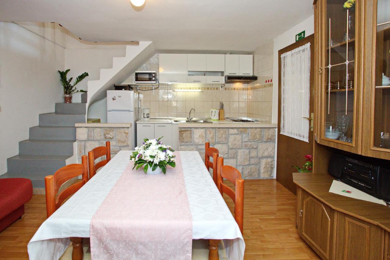 Вилла House Tina Омиш Экстерьер фото