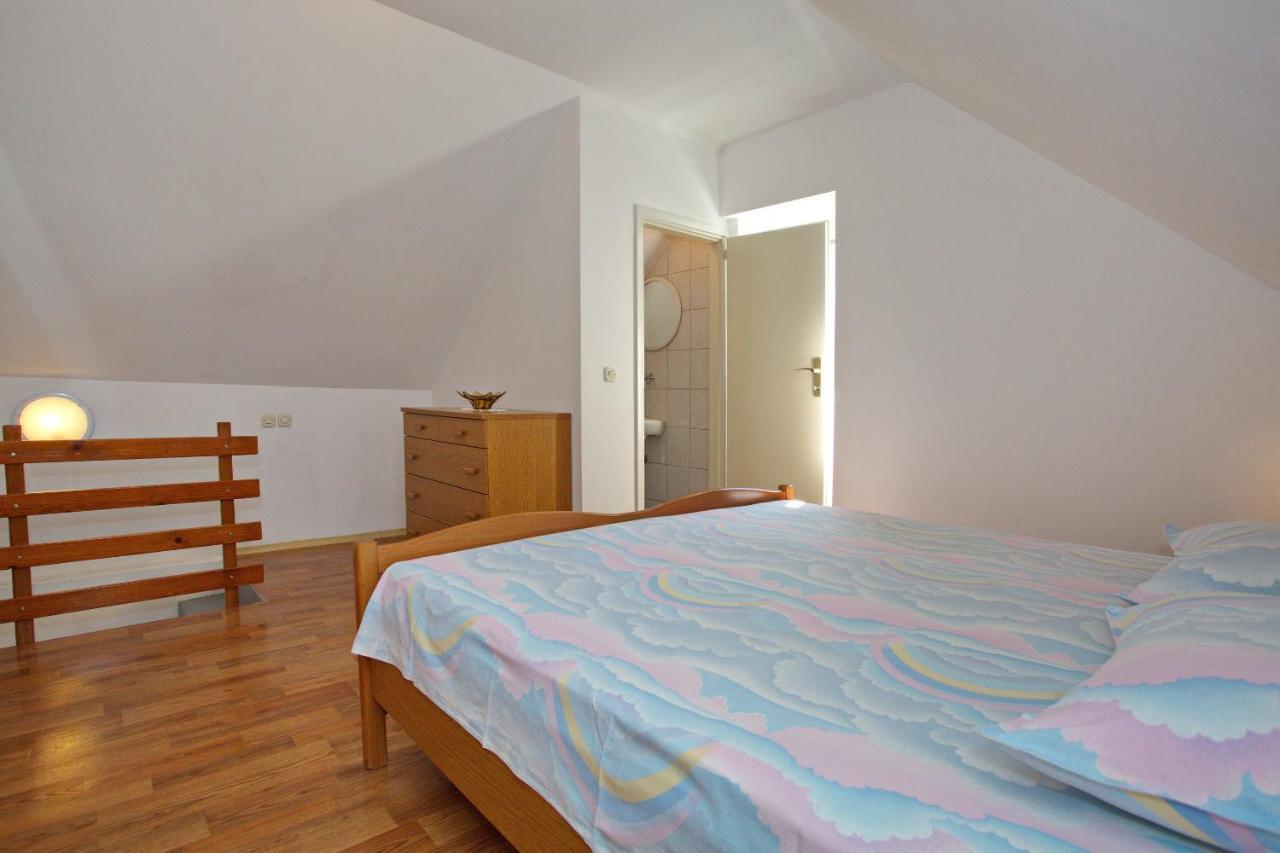 Вилла House Tina Омиш Экстерьер фото